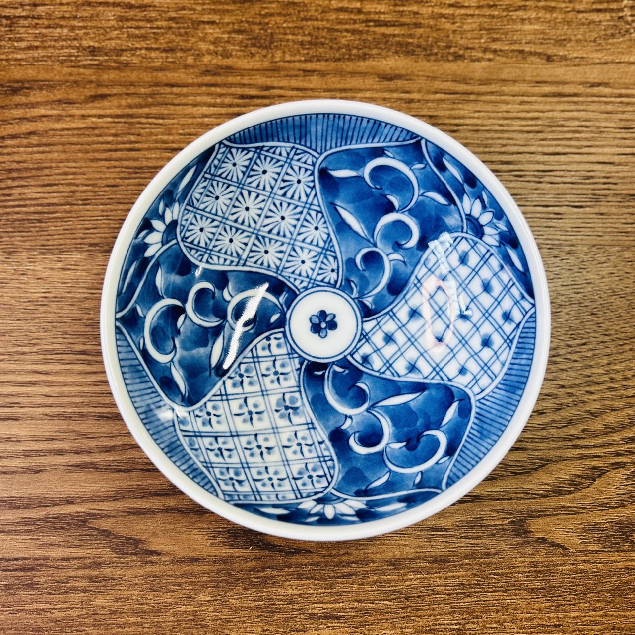 Shallow bowl S (青花)