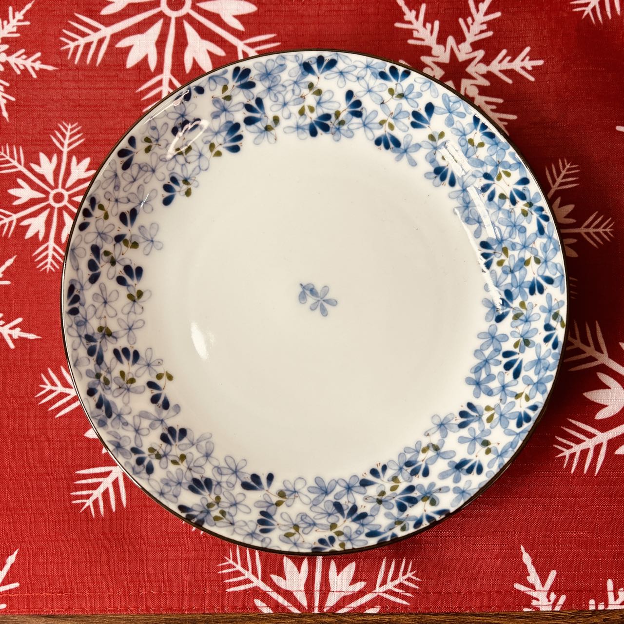 Serving plate（小蓝芽）